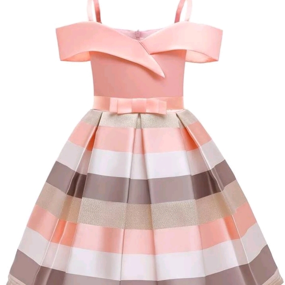 Girls Color block Cold Shoulder Bow Back Gown Dress. Size:150(8-10) - Picture 1 of 3